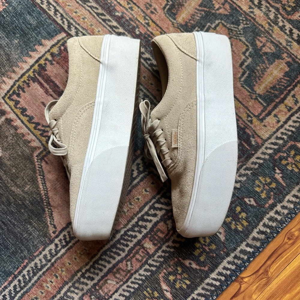 Platform Vans - Picture 4 of 5